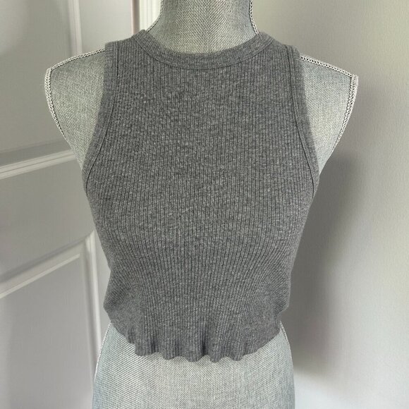 wild fable Tops - Wild Fable Gray Cropped Tank Size XS EUC